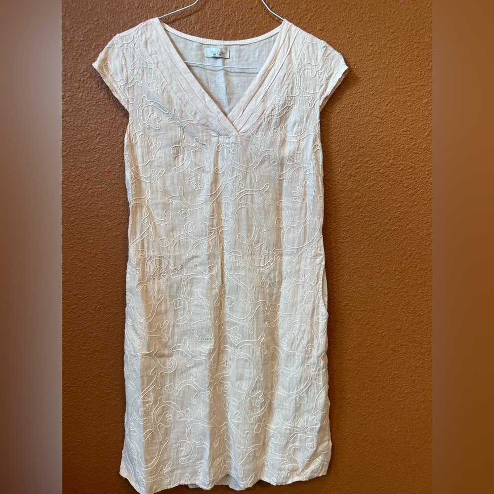 Lina Tomei linen dress, light pink/peach in color.